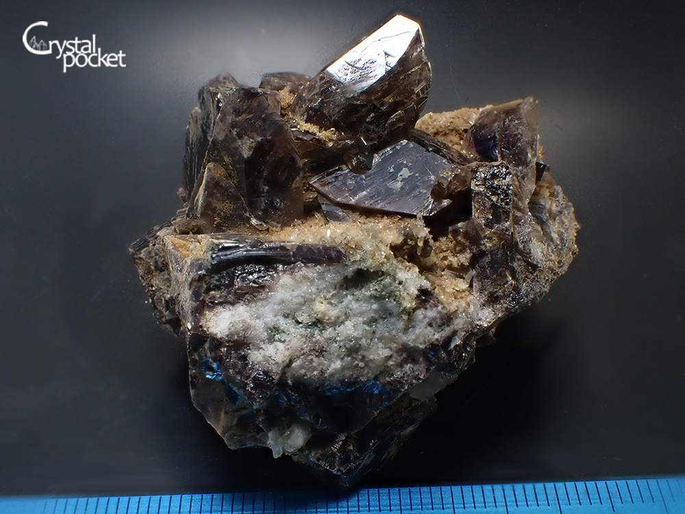 QUARTZ AXINITE クオーツ アキシナイト 水晶(日本式双晶) 斧石 尾八重 0005